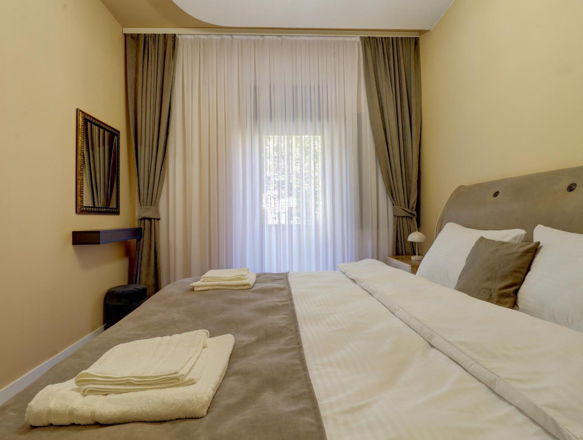 Midtown Prishtina Stays - Central Location Pristina Exterior foto