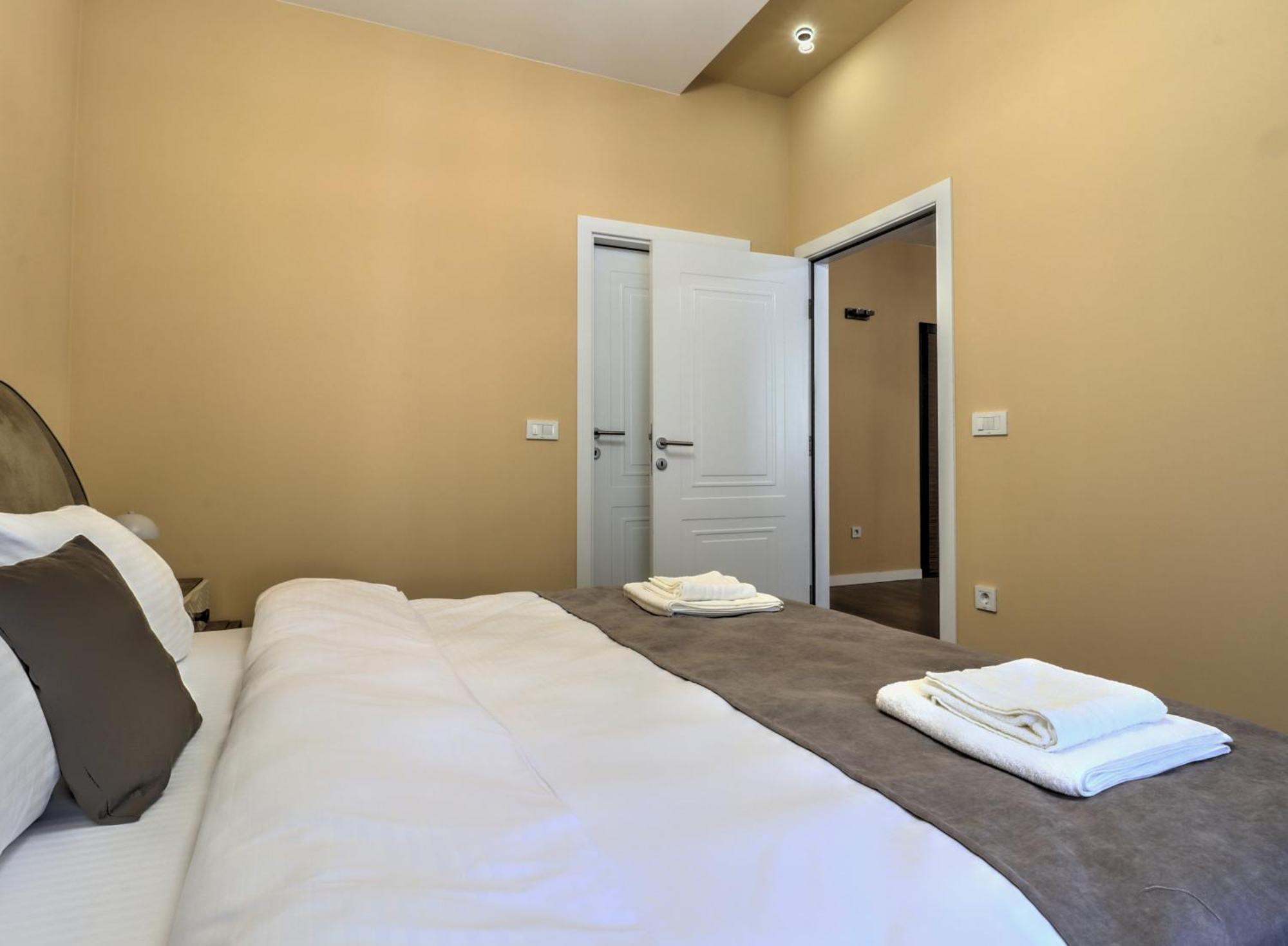 Midtown Prishtina Stays - Central Location Pristina Exterior foto